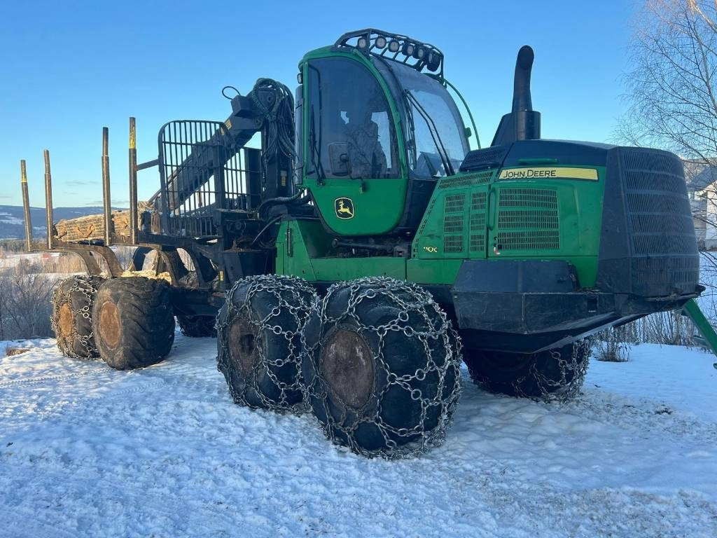 John Deere 1110 G - Форвардер: снимка 3 John Deere 1110 G - Форвардер: снимка 3
