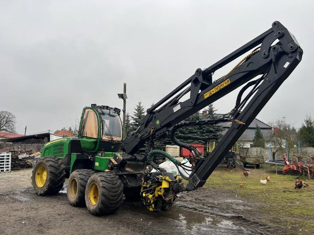 John Deere 1170 E - Харвестер: снимка 2 John Deere 1170 E - Харвестер: снимка 2
