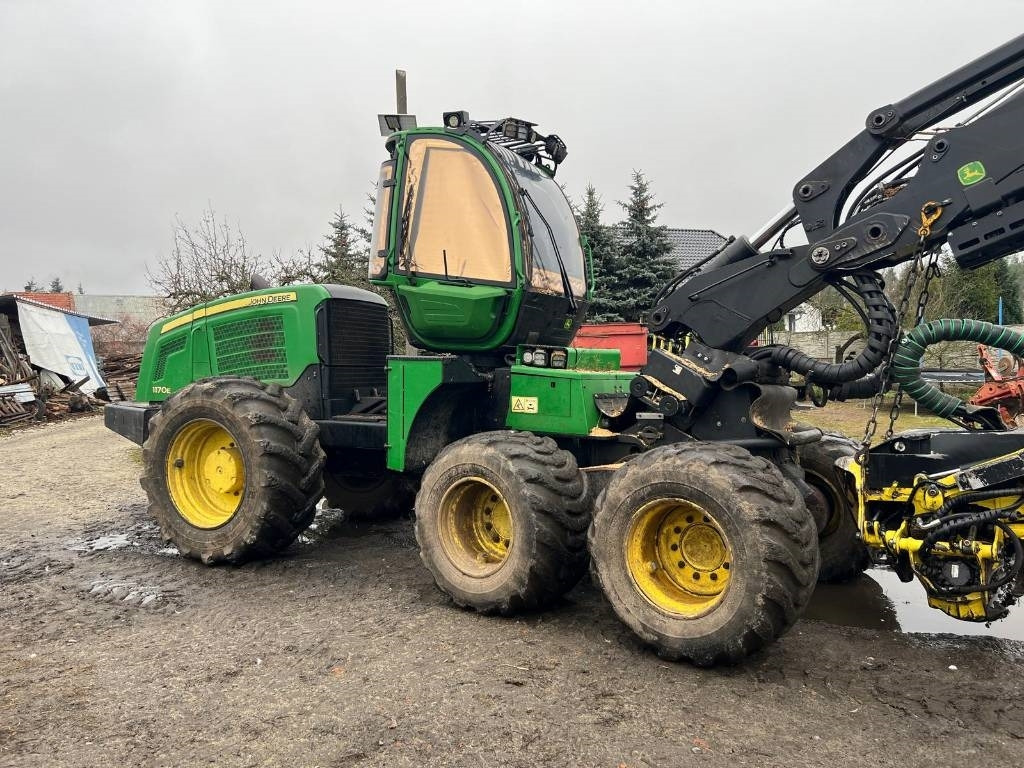 John Deere 1170 E - Харвестер: снимка 3 John Deere 1170 E - Харвестер: снимка 3