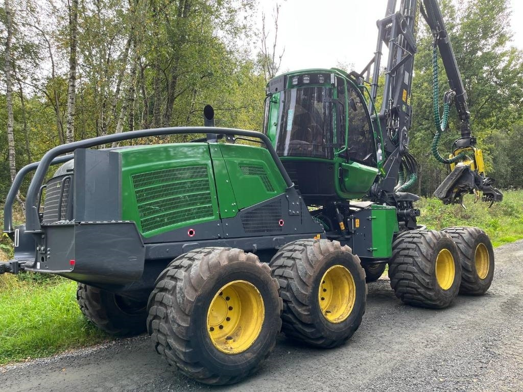John Deere 1170G - Харвестер: снимка 2 John Deere 1170G - Харвестер: снимка 2