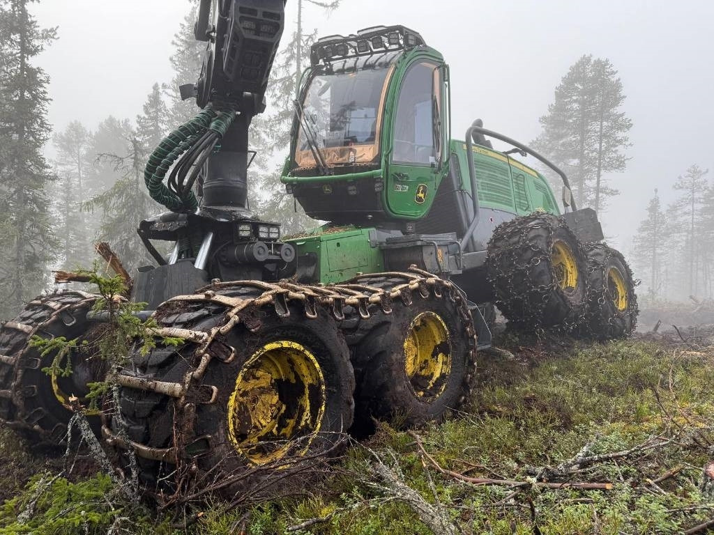 John Deere 1270 G - Харвестер: снимка 2 John Deere 1270 G - Харвестер: снимка 2