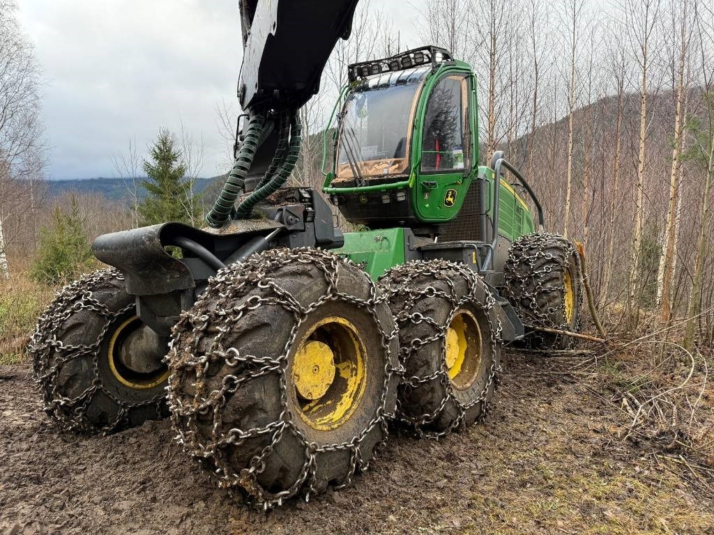 John Deere 1470 G - Харвестер: снимка 2 John Deere 1470 G - Харвестер: снимка 2
