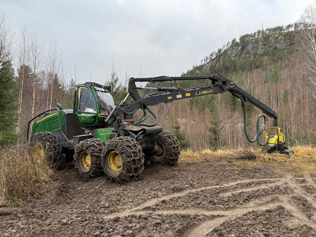John Deere 1470 G - Харвестер: снимка 1 John Deere 1470 G - Харвестер: снимка 1