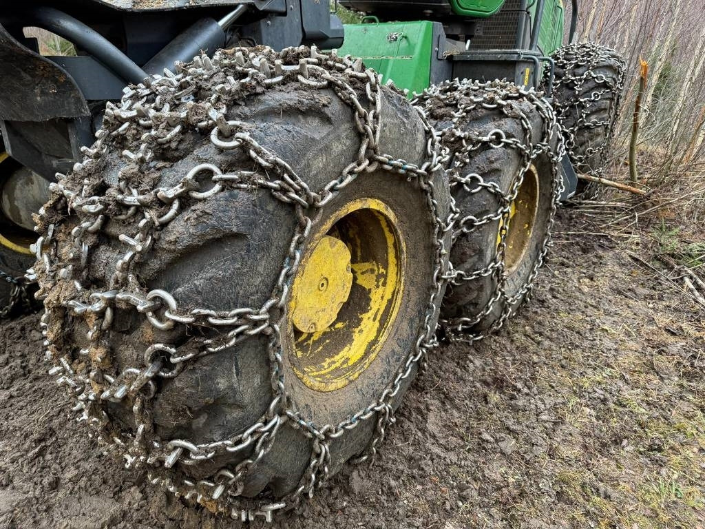 John Deere 1470 G - Харвестер: снимка 4 John Deere 1470 G - Харвестер: снимка 4