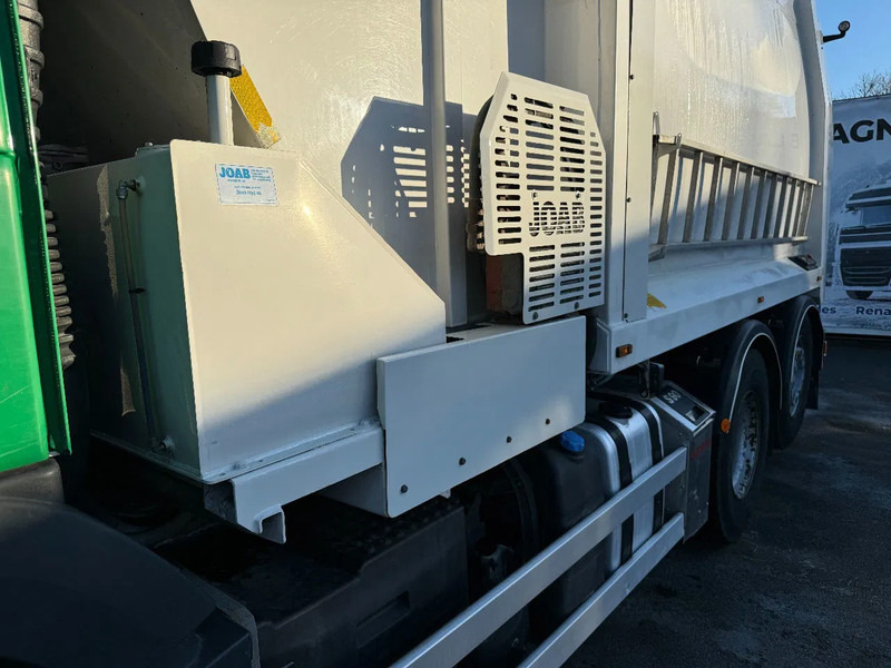 Volvo FM 330 RHD, 2-compartments & tipp, 2014 - Боклукчийска кола: снимка 3 Volvo FM 330 RHD, 2-compartments & tipp, 2014 - Боклукчийска кола: снимка 3