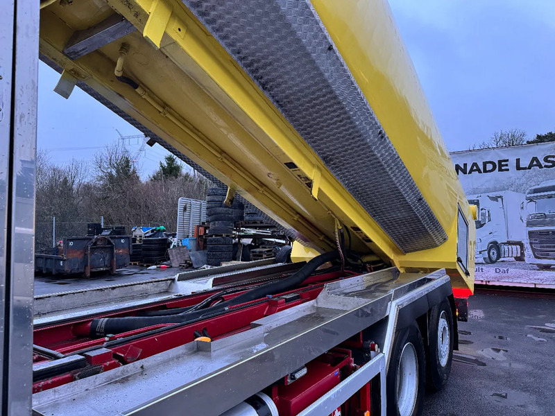 Volvo FM 380 6x2*4, Vacuum / High-pressure truck, 16m3, 2008 - Каналопочистваща машина: снимка 5 Volvo FM 380 6x2*4, Vacuum / High-pressure truck, 16m3, 2008 - Каналопочистваща машина: снимка 5