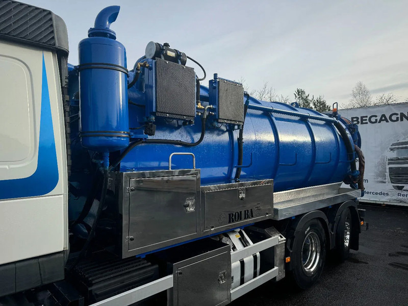Volvo FM 420 6x2*4, 15m3 Sludge / Vacuum-truck, 2010 - Каналопочистваща машина: снимка 4 Volvo FM 420 6x2*4, 15m3 Sludge / Vacuum-truck, 2010 - Каналопочистваща машина: снимка 4
