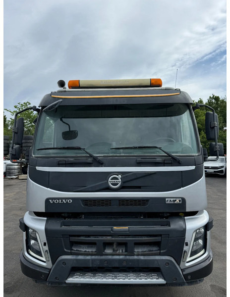 Volvo FMX 370 6x2*4, Mixer + Hydraulic-slide, 2015 - Бетоновоз: снимка 2 Volvo FMX 370 6x2*4, Mixer + Hydraulic-slide, 2015 - Бетоновоз: снимка 2