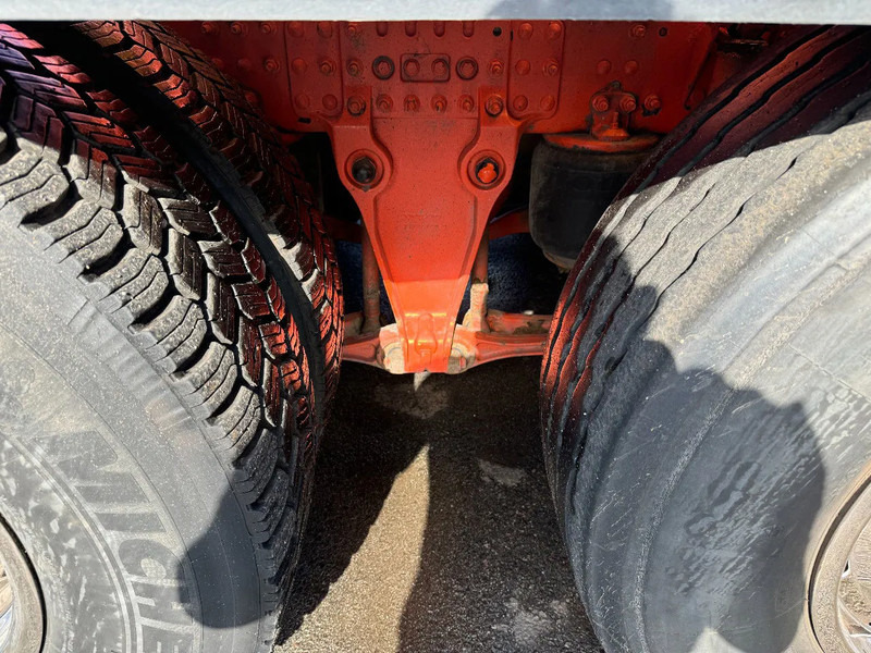 Volvo FMX 450 6x2*4, 14m3 Combi, Sludge / High Pressure-truck, 2017 - Каналопочистваща машина: снимка 5 Volvo FMX 450 6x2*4, 14m3 Combi, Sludge / High Pressure-truck, 2017 - Каналопочистваща машина: снимка 5