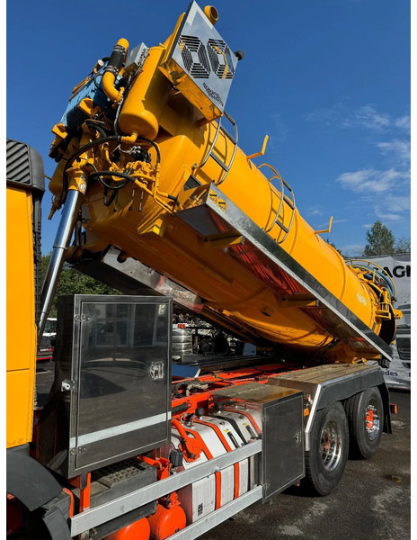 Volvo FMX 450 6x2*4, 14m3 Combi, Sludge / High Pressure-truck, 2017 - Каналопочистваща машина: снимка 3 Volvo FMX 450 6x2*4, 14m3 Combi, Sludge / High Pressure-truck, 2017 - Каналопочистваща машина: снимка 3