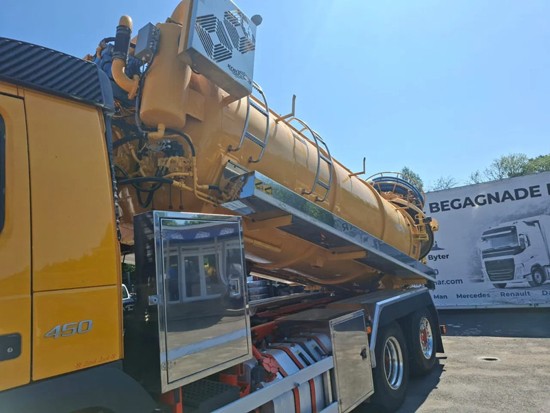 Volvo FMX 450 Combi Vacuum/Pressure 14m3 (1,5 + 12,5m3), 2017 - Каналопочистваща машина: снимка 4 Volvo FMX 450 Combi Vacuum/Pressure 14m3 (1,5 + 12,5m3), 2017 - Каналопочистваща машина: снимка 4