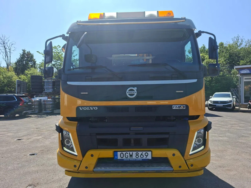 Volvo FMX 450 Combi Vacuum/Pressure 14m3 (1,5 + 12,5m3), 2017 - Каналопочистваща машина: снимка 2 Volvo FMX 450 Combi Vacuum/Pressure 14m3 (1,5 + 12,5m3), 2017 - Каналопочистваща машина: снимка 2