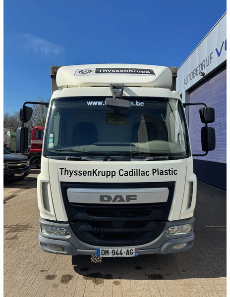 DAF LF 210 **EURO6-BOX 7.99m** - Камион с брезент: снимка 2 DAF LF 210 **EURO6-BOX 7.99m** - Камион с брезент: снимка 2