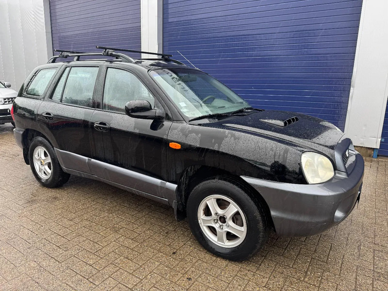 Hyundai Santa Fe **2.0CRDI-4WD-AIRCO-CLIME** - Джип: снимка 3 Hyundai Santa Fe **2.0CRDI-4WD-AIRCO-CLIME** - Джип: снимка 3