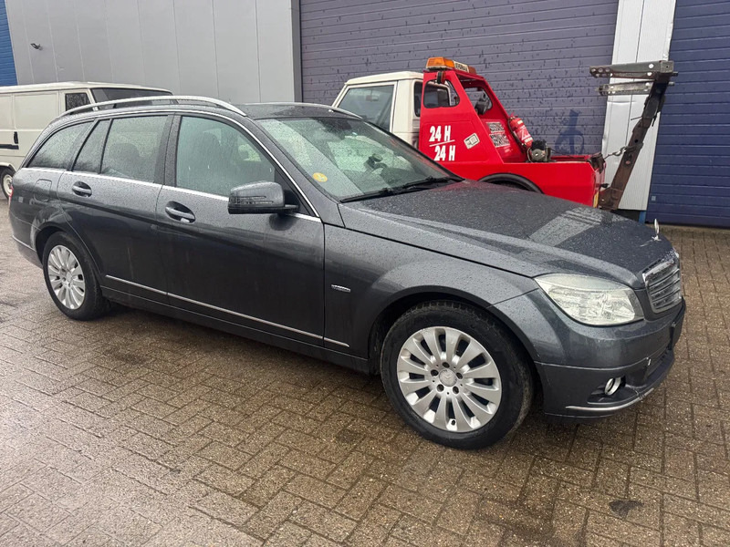 Mercedes-Benz C-Klasse **C200CDI-EURO 5-BELGIAN ORIGINE** - Лек автомобил: снимка 3 Mercedes-Benz C-Klasse **C200CDI-EURO 5-BELGIAN ORIGINE** - Лек автомобил: снимка 3