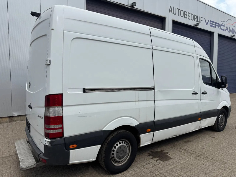 Mercedes-Benz Sprinter 311 **COOLING FOR MEDICATION TRANSPORT-EURO6B-AIRCO** - Хладилен бус: снимка 4 Mercedes-Benz Sprinter 311 **COOLING FOR MEDICATION TRANSPORT-EURO6B-AIRCO** - Хладилен бус: снимка 4