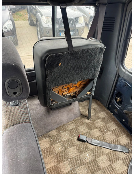 Лек автомобил Mitsubishi Pajero **LONG CHASSIS-7SEATS-DIESEL**: снимка 8