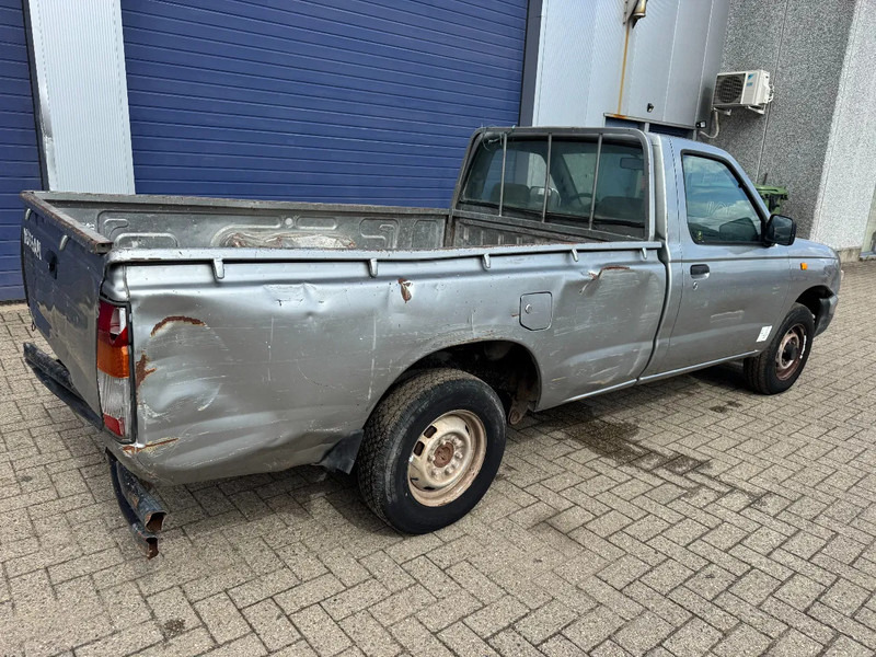 Nissan AGGD22 SINGLE CAB PICK UP **DIESEL** - Пикап: снимка 4 Nissan AGGD22 SINGLE CAB PICK UP **DIESEL** - Пикап: снимка 4