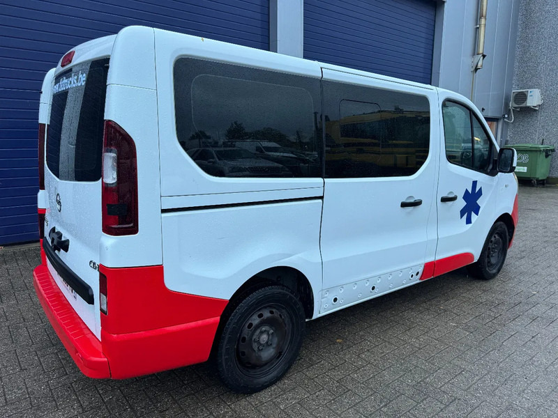 Opel Vivaro **AMBULANCE-RETTUNGSWAGEN** - Линейка: снимка 4 Opel Vivaro **AMBULANCE-RETTUNGSWAGEN** - Линейка: снимка 4