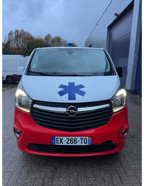 Opel Vivaro **AMBULANCE-RETTUNGSWAGEN** - Линейка: снимка 3 Opel Vivaro **AMBULANCE-RETTUNGSWAGEN** - Линейка: снимка 3