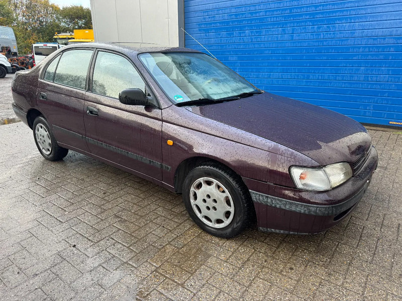 Toyota Carina E **2.0 PETROL-ESSENCE** - Седан: снимка 1 Toyota Carina E **2.0 PETROL-ESSENCE** - Седан: снимка 1
