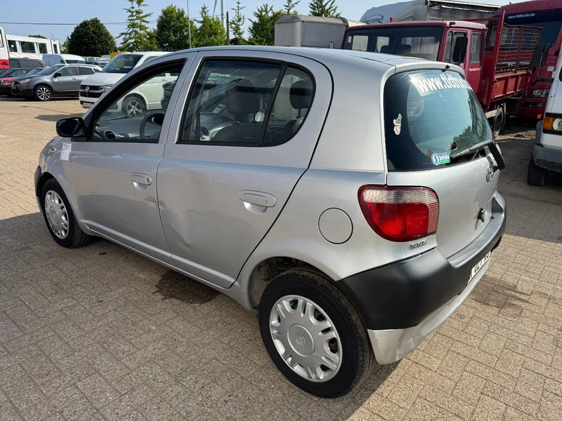 Хечбек Toyota Yaris **PETROL-AIRCO**: снимка 6