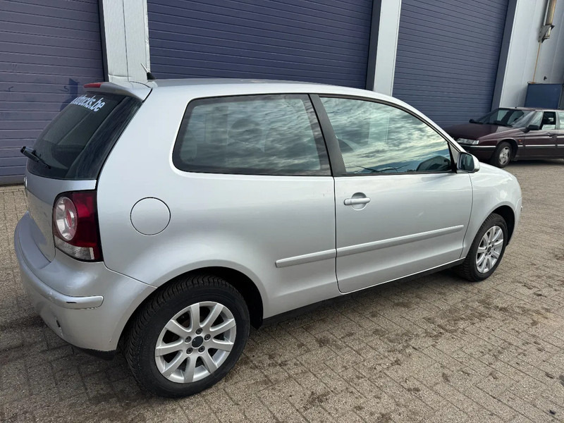 Volkswagen Polo **EURO4-1198CC-BELGIAN CAR** - Седан: снимка 4 Volkswagen Polo **EURO4-1198CC-BELGIAN CAR** - Седан: снимка 4