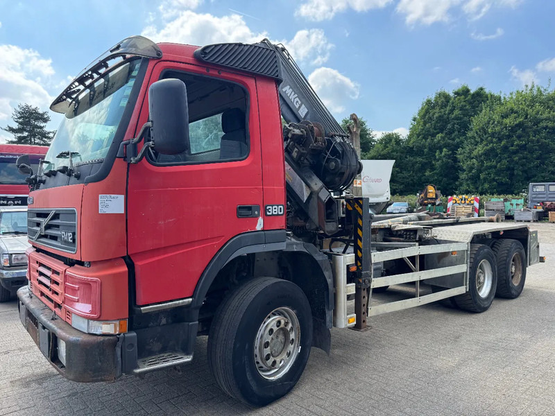 Volvo FM 12.380 **6X6-BELGIAN TRUCK-FULL STEEL-BIG AXXLE** - Мултилифт с кука камион, Камион с кран: снимка 3 Volvo FM 12.380 **6X6-BELGIAN TRUCK-FULL STEEL-BIG AXXLE** - Мултилифт с кука камион, Камион с кран: снимка 3