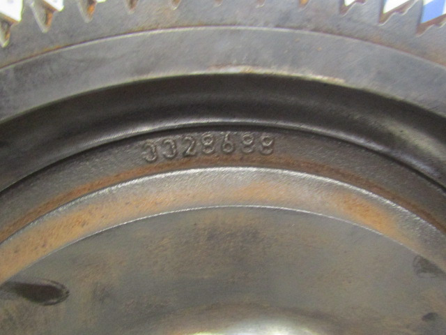 CUMMINS M11 FLYWHEEL P/NO 3328688 - Маховик за Камион: снимка 2 CUMMINS M11 FLYWHEEL P/NO 3328688 - Маховик за Камион: снимка 2