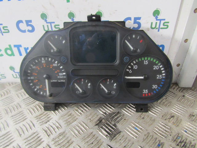 DAF CF65 CLOCK CLUSTER 1372055 - Кабина и интериор за Камион: снимка 1 DAF CF65 CLOCK CLUSTER 1372055 - Кабина и интериор за Камион: снимка 1