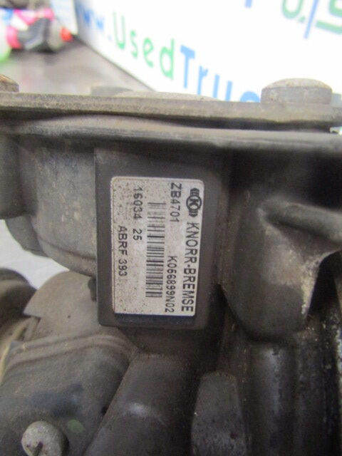 DAF LF 220 ‘KNORR BREMSE’ AIR DRYER P/NO K048309/AE4563 - Кабина и интериор за Камион: снимка 3 DAF LF 220 ‘KNORR BREMSE’ AIR DRYER P/NO K048309/AE4563 - Кабина и интериор за Камион: снимка 3