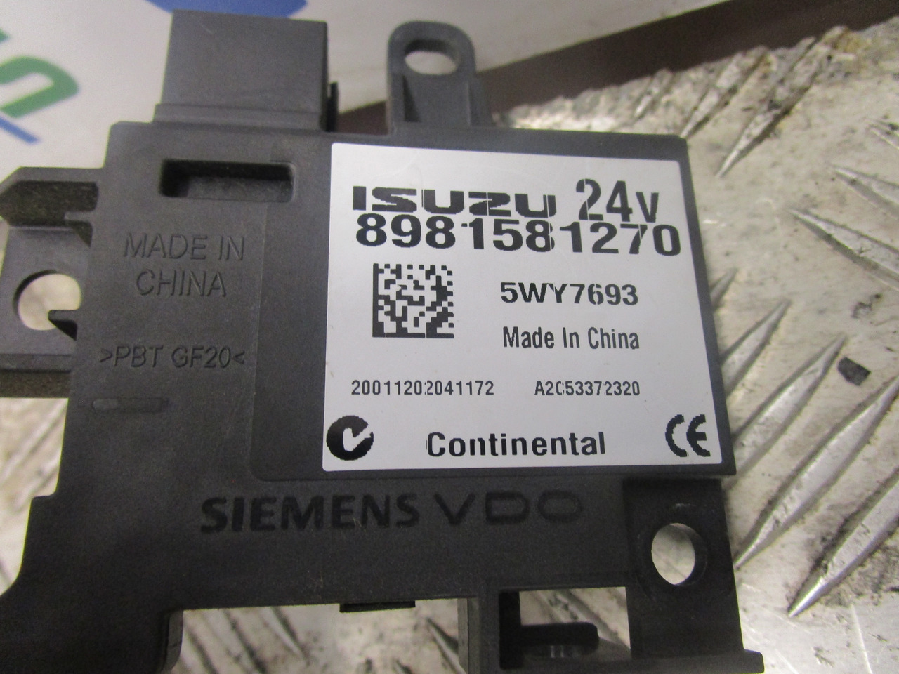 ISUZU N75 4HK1 IGNITION LOCK & KEY & TRANSPORTER - Кабина и интериор за Камион: снимка 3 ISUZU N75 4HK1 IGNITION LOCK & KEY & TRANSPORTER - Кабина и интериор за Камион: снимка 3