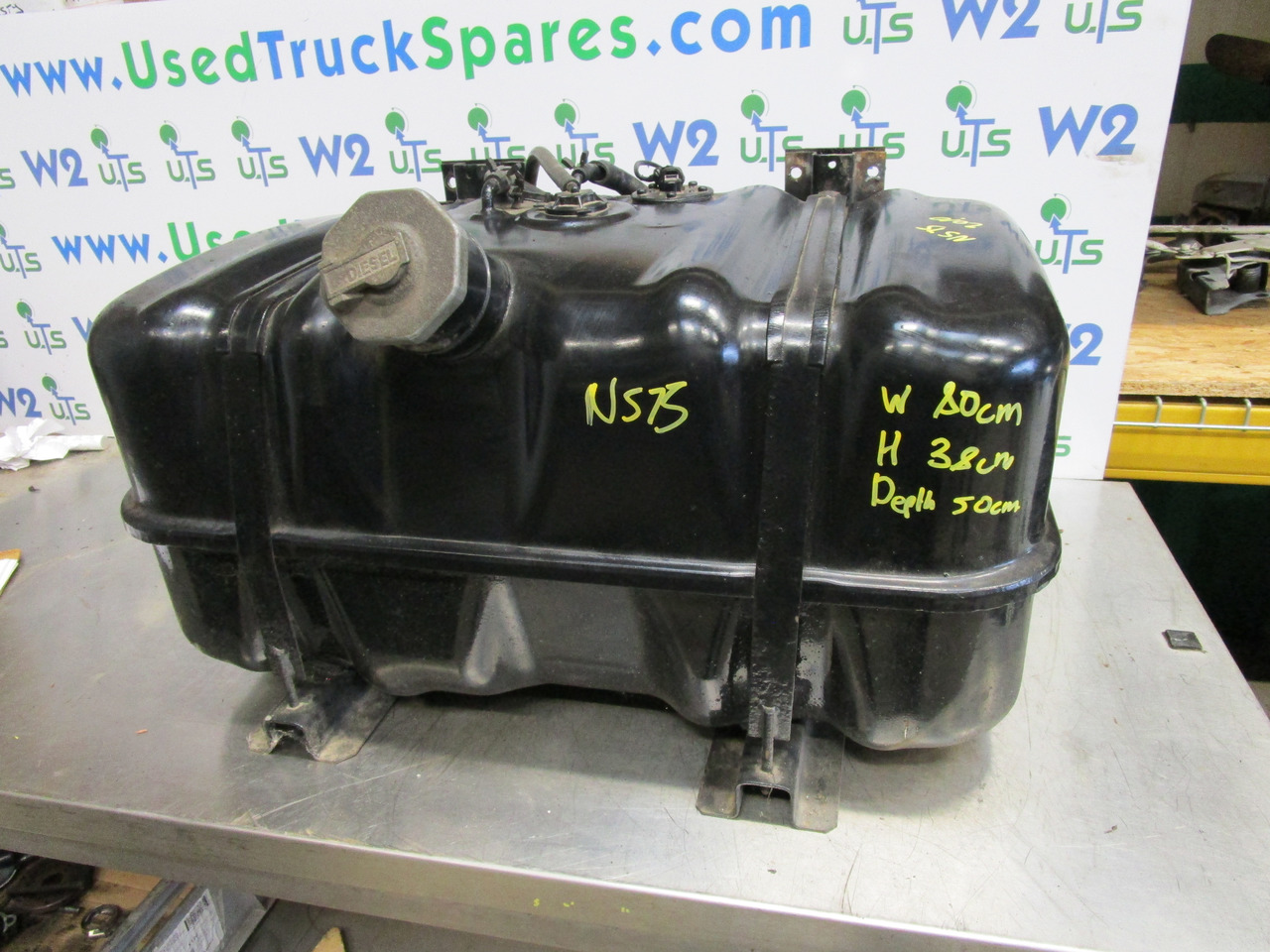 ISUZU N75 FUEL TANK COMPLETE - Резервоар за гориво за Камион: снимка 1 ISUZU N75 FUEL TANK COMPLETE - Резервоар за гориво за Камион: снимка 1