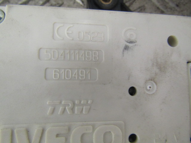 IVECO STRALIS CONTROL UNIT P/NO 504111498 - Електрическа система за Камион: снимка 2 IVECO STRALIS CONTROL UNIT P/NO 504111498 - Електрическа система за Камион: снимка 2