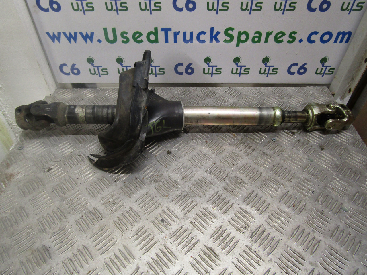 MAN TGL STEERING COLUMN SHAFT - Кормилно управление за Камион: снимка 1 MAN TGL STEERING COLUMN SHAFT - Кормилно управление за Камион: снимка 1