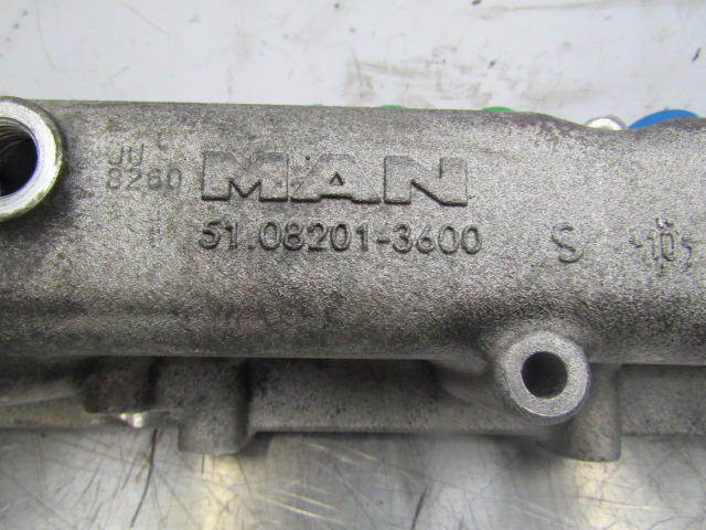 MAN TGM 340 DO836 INLET MANIFOLD P/NO 51.08201.3600 - Двигател и части за Камион: снимка 2 MAN TGM 340 DO836 INLET MANIFOLD P/NO 51.08201.3600 - Двигател и части за Камион: снимка 2