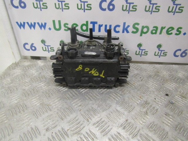MAN TGM AXLE MODULATOR VALVE P/NO 4801041050 - Части на спирачната система за Камион: снимка 2 MAN TGM AXLE MODULATOR VALVE P/NO 4801041050 - Части на спирачната система за Камион: снимка 2