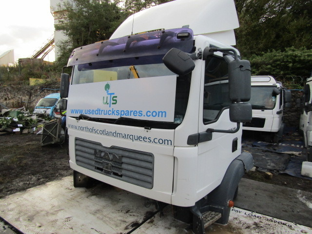MAN TGM DAY CAB EX 2009 - Кабина за Камион: снимка 1 MAN TGM DAY CAB EX 2009 - Кабина за Камион: снимка 1