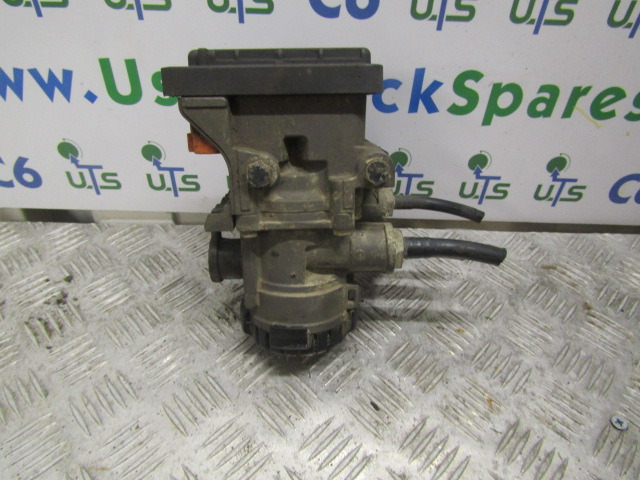 MAN TGS EBS MODULE P/NO 81.521060.6049 / K021204 - Части на спирачната система за Камион: снимка 1 MAN TGS EBS MODULE P/NO 81.521060.6049 / K021204 - Части на спирачната система за Камион: снимка 1