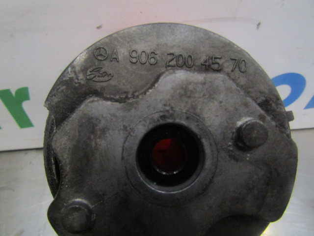 MERCEDES 1829 EURO 5 OM906 FAN BELT TENSIONER A906 200 4570 - Двигател и части за Камион: снимка 2 MERCEDES 1829 EURO 5 OM906 FAN BELT TENSIONER A906 200 4570 - Двигател и части за Камион: снимка 2