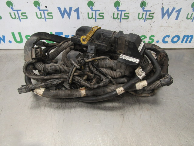 MERCEDES ACTROS MP4 OM471-6 ENGINE ECU WIRING HARNESS P/NO 471 150 5956 - Електрическа система за Камион: снимка 1 MERCEDES ACTROS MP4 OM471-6 ENGINE ECU WIRING HARNESS P/NO 471 150 5956 - Електрическа система за Камион: снимка 1