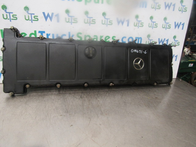 MERCEDES ACTROS MP4 OM471-6 ROCKER COVER P/NO A471010XX30 - Двигател и части за Камион: снимка 1 MERCEDES ACTROS MP4 OM471-6 ROCKER COVER P/NO A471010XX30 - Двигател и части за Камион: снимка 1
