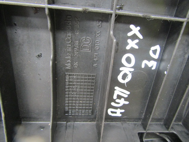 MERCEDES ACTROS MP4 OM471-6 ROCKER COVER P/NO A471010XX30 - Двигател и части за Камион: снимка 3 MERCEDES ACTROS MP4 OM471-6 ROCKER COVER P/NO A471010XX30 - Двигател и части за Камион: снимка 3