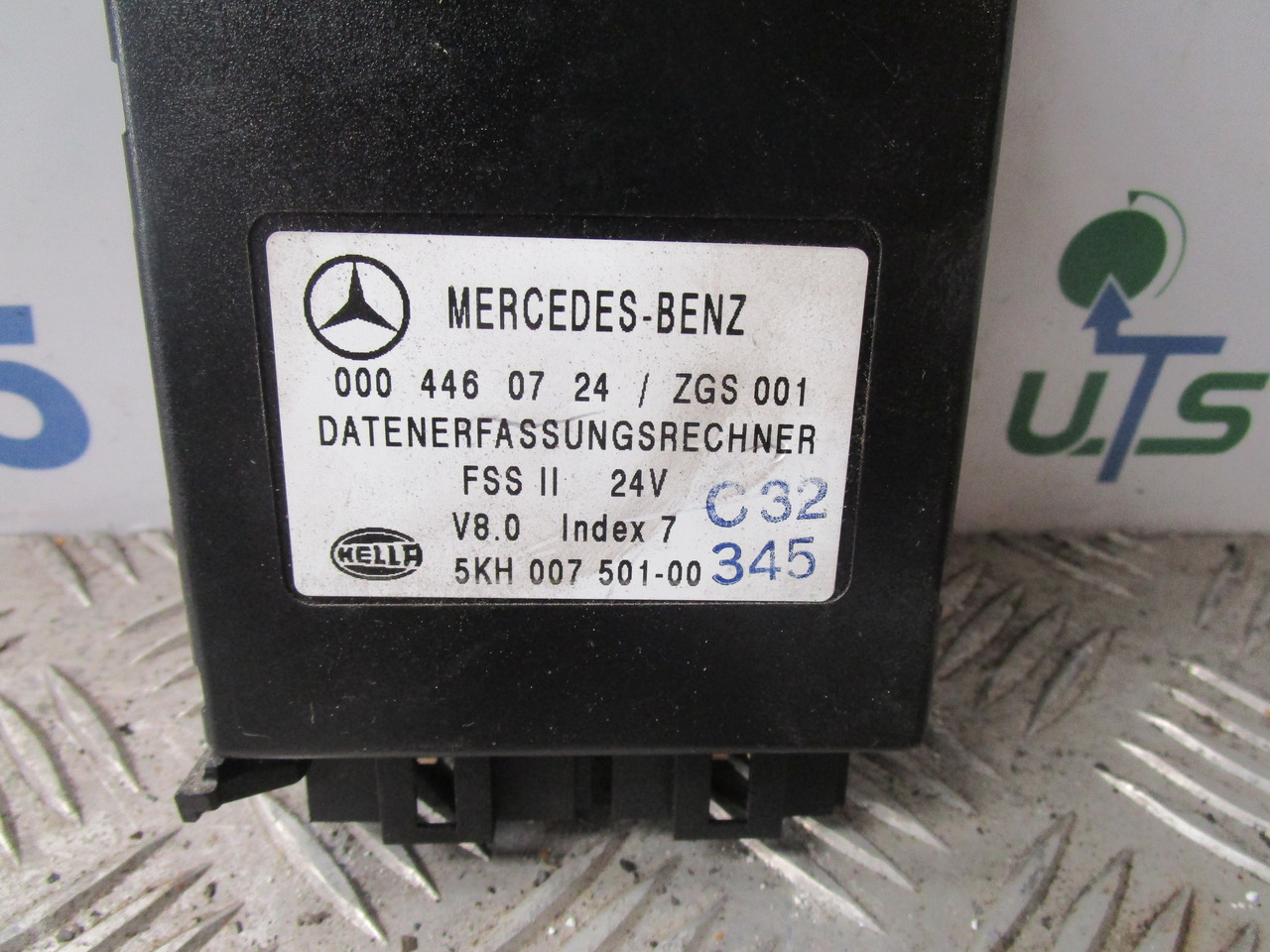 MERCEDES AXOR / ACTROS FSS II CONTROL UNIT P/NO 0004460724 - Електрическа система за Камион: снимка 2 MERCEDES AXOR / ACTROS FSS II CONTROL UNIT P/NO 0004460724 - Електрическа система за Камион: снимка 2
