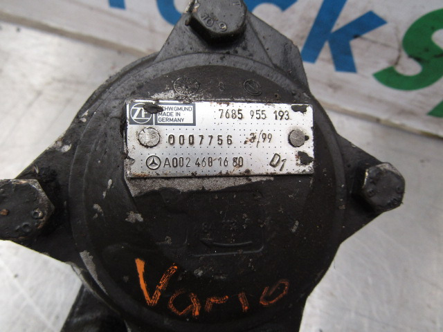 MERCEDES VARIO ZF POWER STEERING PUMP P/NO 00024681680 - Кормилно управление за Камион: снимка 2 MERCEDES VARIO ZF POWER STEERING PUMP P/NO 00024681680 - Кормилно управление за Камион: снимка 2