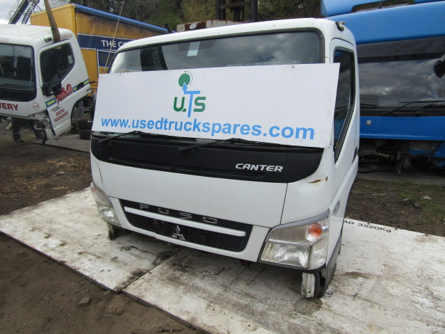 MITSUBISHI FUSO 35C13 EURO 5 CAB 2012 - Кабина за Камион: снимка 1 MITSUBISHI FUSO 35C13 EURO 5 CAB 2012 - Кабина за Камион: снимка 1