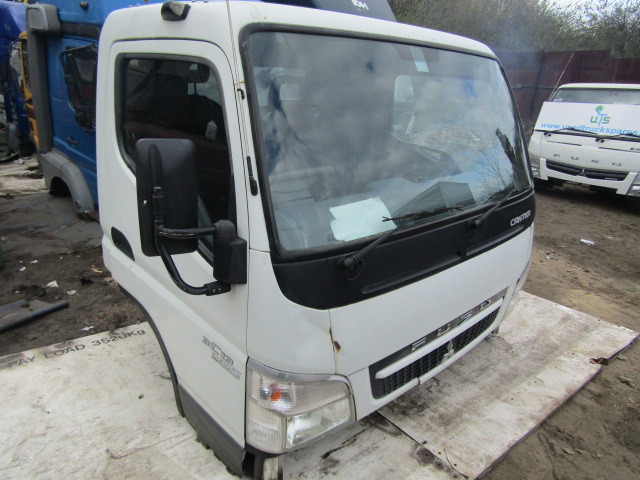 MITSUBISHI FUSO 35C13 EURO 5 CAB 2012 - Кабина за Камион: снимка 2 MITSUBISHI FUSO 35C13 EURO 5 CAB 2012 - Кабина за Камион: снимка 2
