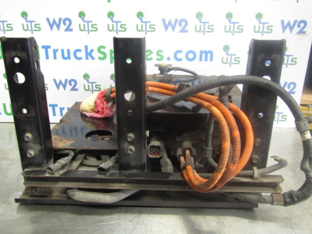 MITSUBISHI FUSO HYBRID POWER CHARGER UNIT - Електрическа система за Камион: снимка 2 MITSUBISHI FUSO HYBRID POWER CHARGER UNIT - Електрическа система за Камион: снимка 2