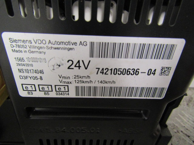 RENAULT MIDLUM DXI CLOCK CLUSTER P/NO 7421050636-04 - Кабина и интериор за Камион: снимка 3 RENAULT MIDLUM DXI CLOCK CLUSTER P/NO 7421050636-04 - Кабина и интериор за Камион: снимка 3