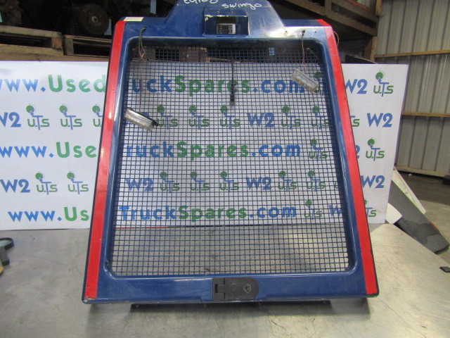 SCHMIDT SWINGO 2015 EURO 6 RADIATOR GRILL COMPLETE WITH STAYS - Кабина и интериор за Камион: снимка 1 SCHMIDT SWINGO 2015 EURO 6 RADIATOR GRILL COMPLETE WITH STAYS - Кабина и интериор за Камион: снимка 1